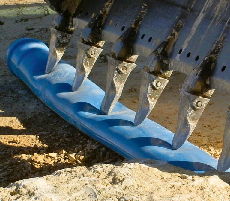 Rura wodociągowa PVC-O podczas testu wytrzymałości